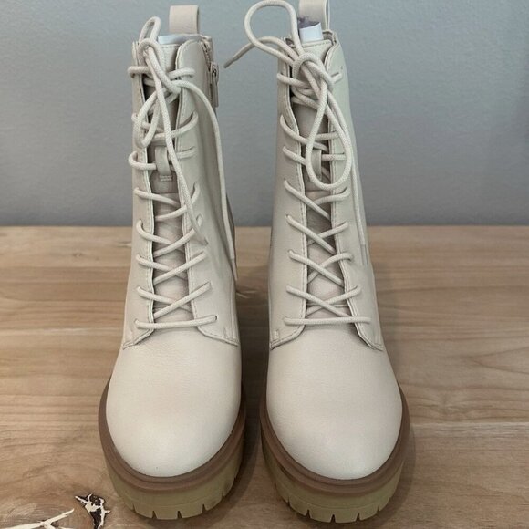 DV Dolce Vita Women's 7.5 Jaycob Combat Heel Platform Boot Ankle Calf Bootie - Picture 2 of 6